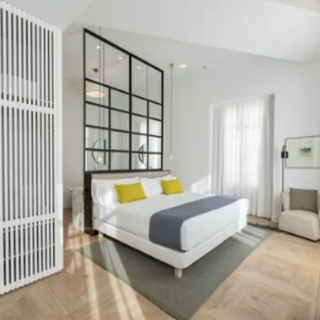Myr Marques House