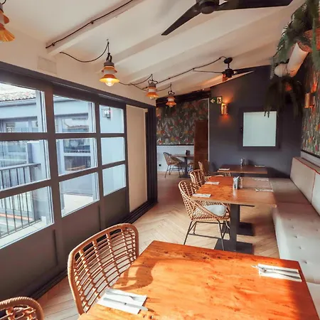 Hotel Myr Marques House