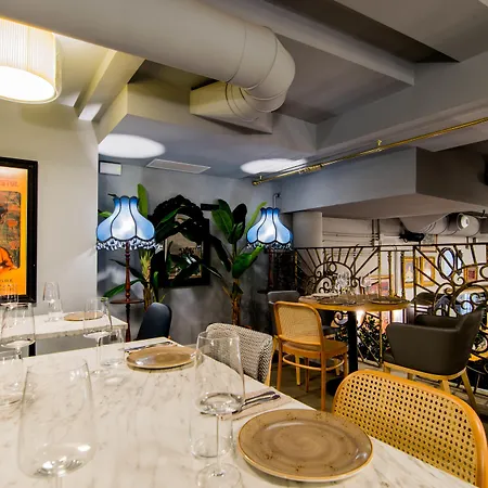Myr Marques House 4*